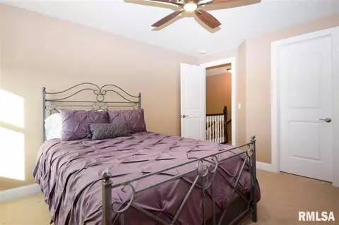 10 Bishops Ct, Washington, IL 61571 photo 21