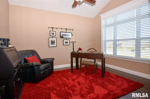 10 Bishops Ct, Washington, IL 61571 photo 5
