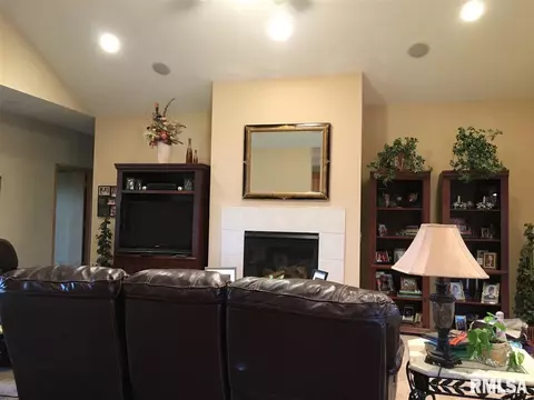 11346 E 1000th St, Macomb, IL 61455 photo 9