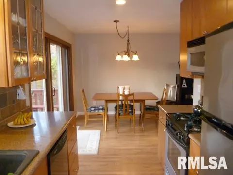 1343 N Forrest Dr, Metamora, IL 61548 photo 11