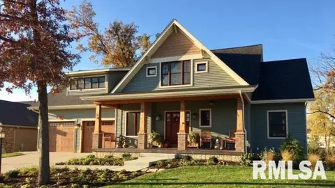 307 Elgin Ave, Washington, IL 61571 photo 1