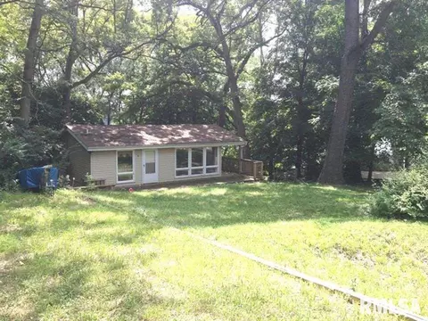 8 Willow Ct, Putnam, IL 61560 photo 1
