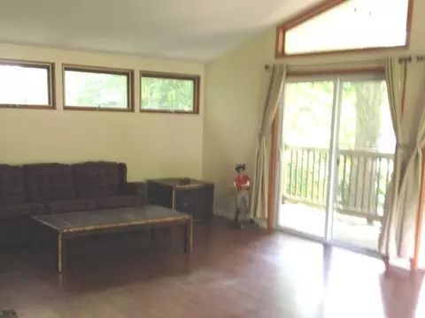 8 Willow Ct, Putnam, IL 61560 photo 4