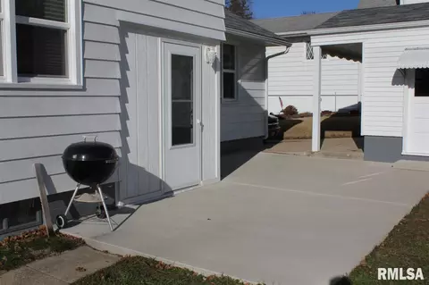 806 Birch, Kewanee, IL 61443 photo 10