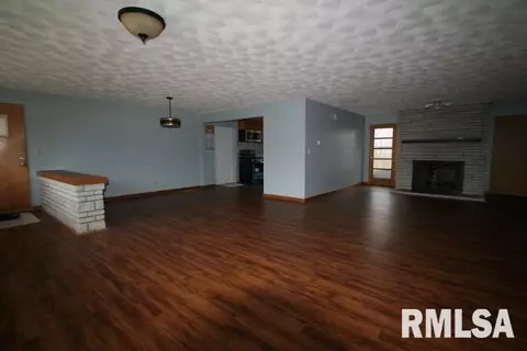 609 E Madison, Morton, IL 61550 photo 10