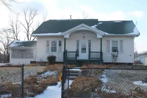 207 N 2nd St, Dunlap, IL 61525 photo 1