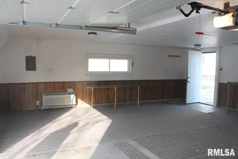 207 N 2nd St, Dunlap, IL 61525 photo 30
