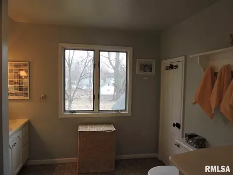 617 S Randolph St, Macomb, IL 61455 photo 27