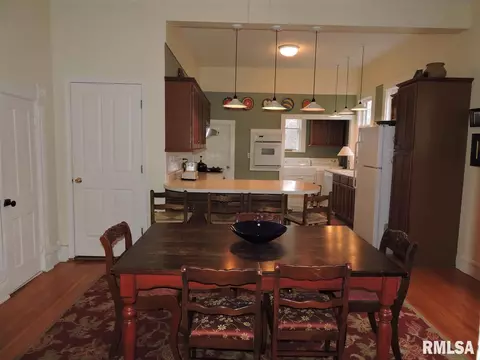 617 S Randolph St, Macomb, IL 61455 photo 14