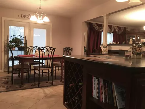 1131 Stacy Ln, Macomb, IL 61455 photo 8