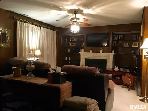 1131 Stacy Ln, Macomb, IL 61455 photo 19
