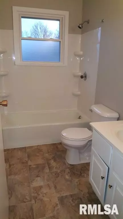 411 E Manor Dr, Metamora, IL 61548 photo 12