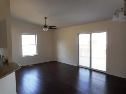 1007 4th St, Lacon, IL 61540 photo 5