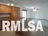 912 Oakview Dr, Macomb, IL 61455 photo 8
