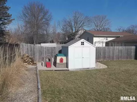210 Cedar, Morton, IL 61550 photo 29