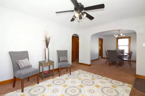122 W Pne, Metamora, IL 61548 photo 17