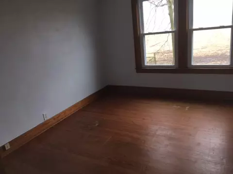 105 E Cedar St, Canton, IL 61520 photo 26