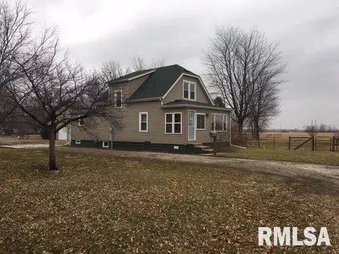 105 E Cedar St, Canton, IL 61520 photo 1