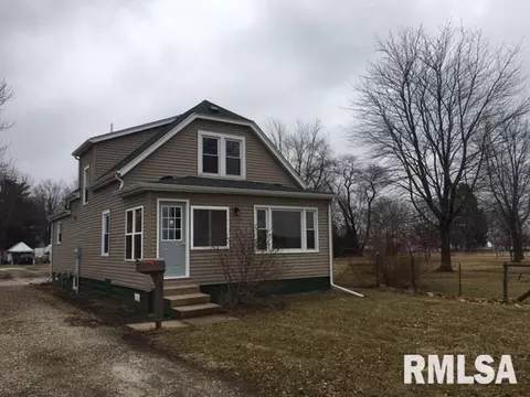 105 E Cedar St, Canton, IL 61520 photo 2