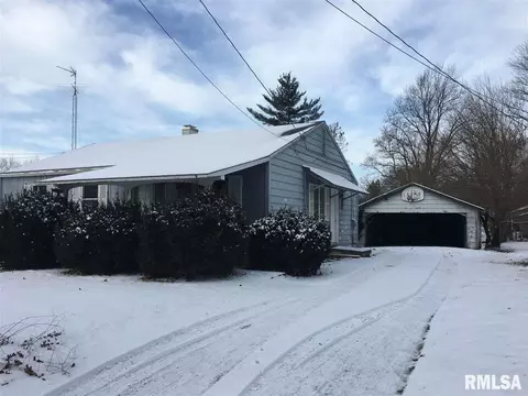 326 S White St, Macomb, IL 61455 photo 1