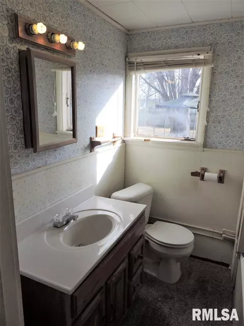 405 E Franklin, Macomb, IL 61455 photo 17