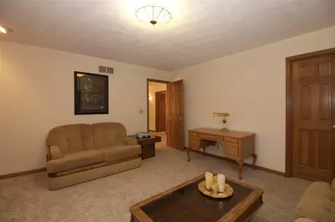 4109 S Walnut Pt, Mapleton, IL 61547 photo 18