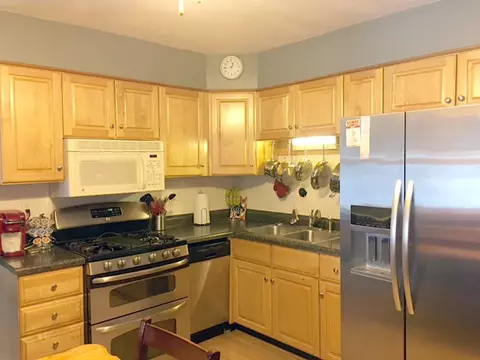 1410 E Ash, Canton, IL 61520 photo 6