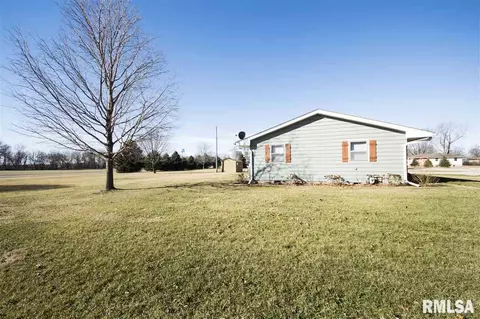 309 Dosher Blvd, Congerville, IL 61729 photo 32