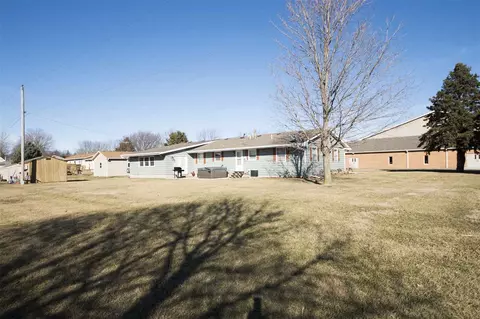 309 Dosher Blvd, Congerville, IL 61729 photo 33