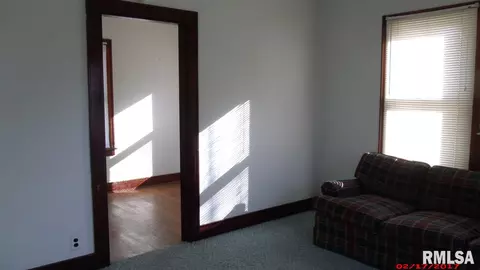 414 E Piper St, Macomb, IL 61455 photo 5