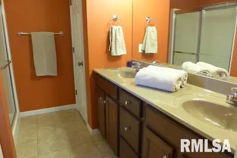 102 W Hillside Ct, Dunlap, IL 61525 photo 14
