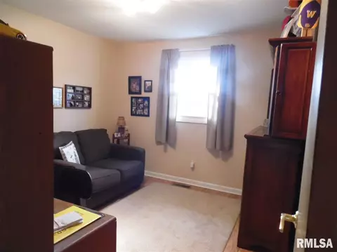 1300 Stacy Ln, Macomb, IL 61455 photo 19