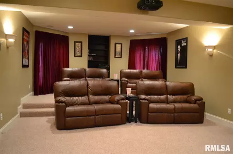 1012 S Copperpoint Dr, Dunlap, IL 61525 photo 32