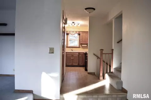 10305 W Guinivere, Mapleton, IL 61547 photo 3