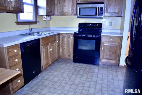 10305 W Guinivere, Mapleton, IL 61547 photo 5