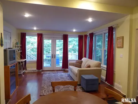 212 N Normal St, Macomb, IL 61455 photo 8