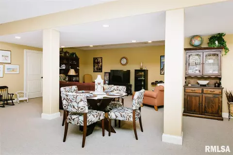 566 Pheasant Trl, Metamora, IL 61548 photo 28