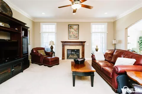 566 Pheasant Trl, Metamora, IL 61548 photo 7