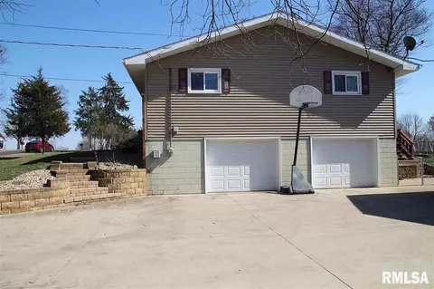 2510 Silverleaf, Chillicothe, IL 61523 photo 2