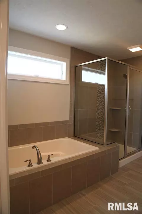 3307 W Boulder Pt, Dunlap, IL 61525 photo 11