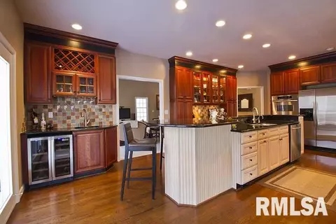 806 W Bennett Ct, Dunlap, IL 61525 photo 12