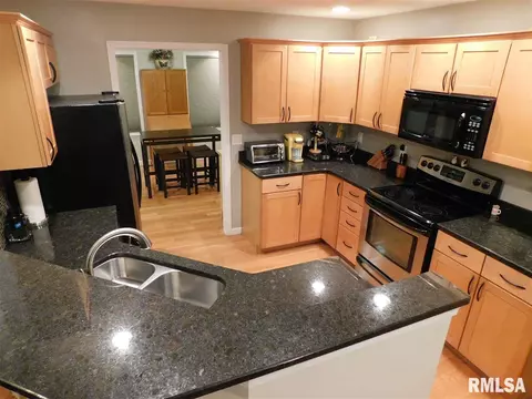 5601 Brookmere, Edwards, IL 61528 photo 9