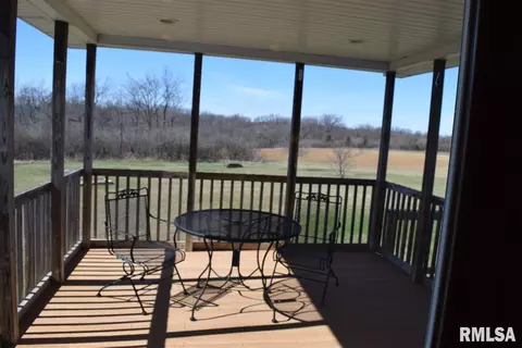 1411 Hickory Point Rd, Metamora, IL 61548 photo 22