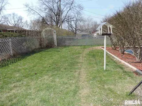 1412 James Rd, Pekin, IL 61554 photo 26