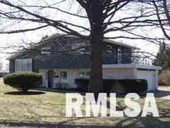 954 E Madison St, Morton, IL 61550 photo 1