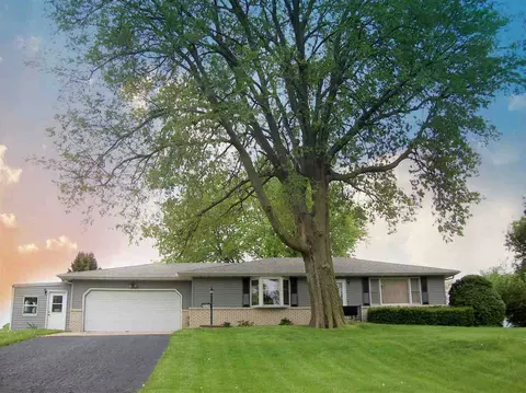 2514 Cherry Ln, Pekin, IL 61554 photo 20