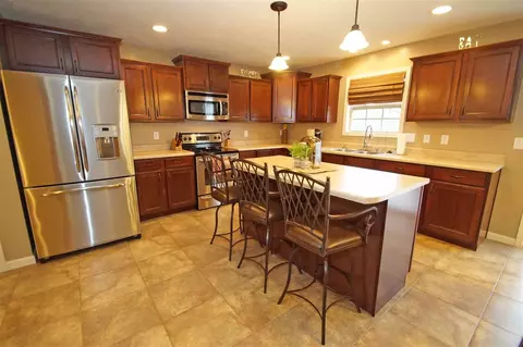 11424 N Casey Ct, Dunlap, IL 61525 photo 6