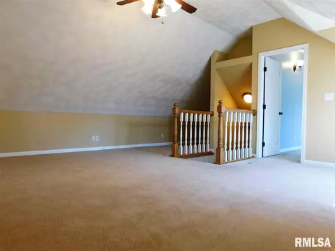 23 Maple Ridge Dr, Morton, IL 61550 photo 22