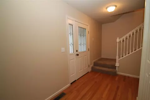 2402 W Marks Pl, Dunlap, IL 61525 photo 3