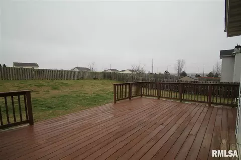 2402 W Marks Pl, Dunlap, IL 61525 photo 35